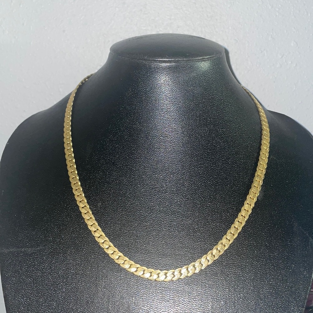 In 14k gold chain/ necklace GP